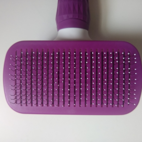 Timingila Self cleaning slicker brush for dogs and cats - Picture 5 of 7